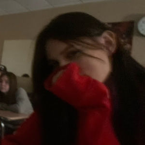 Meet your Posher, Holly